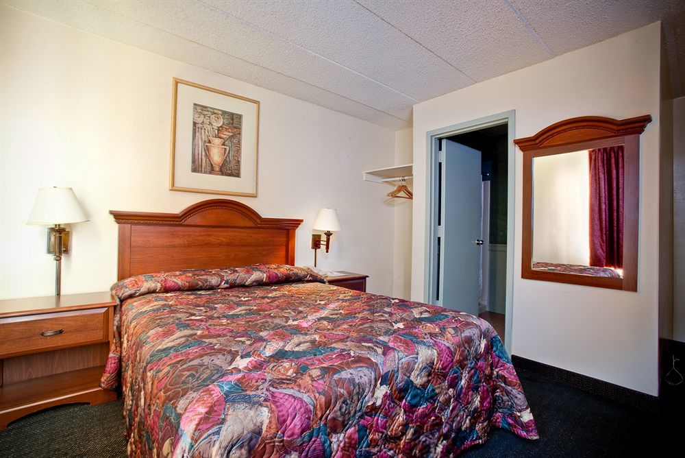 Inns Of Virginia Falls Church Buitenkant foto